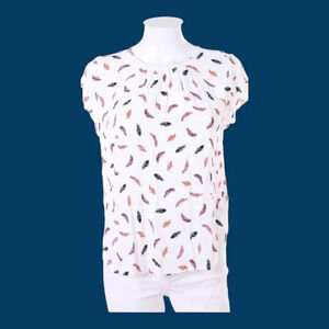 H&M short sleeve with feathers print size 10 multicolor
